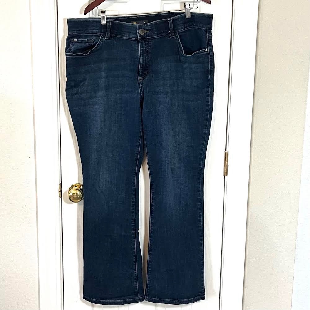 Lee Women’s Flex Motion Jeans, 18W, plus size, nice shape